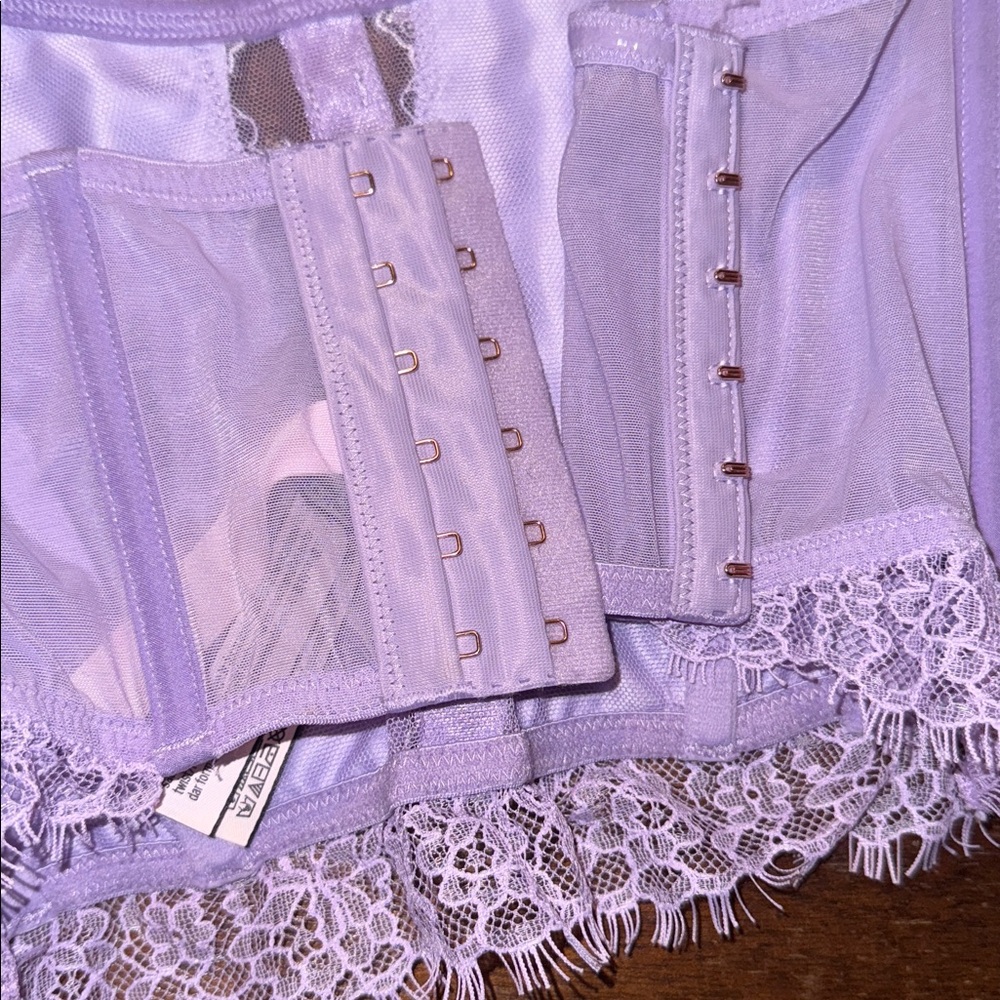 Victoria's Secret Dream Angel Lavender Floral Lace Bustier Sz Small EUC - Picture 9 of 16